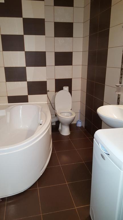 Sunlight Studio Apartment Oradea Luaran gambar